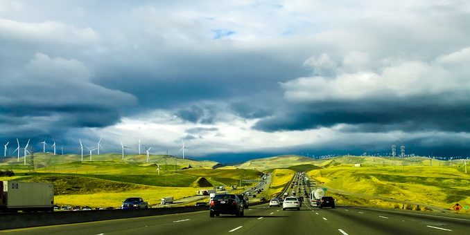 road-2108033__340-wind